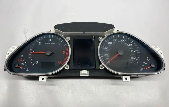 Audi Q7 4L Speedometer (instrument cluster) 4L0920950