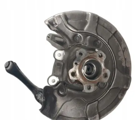 BMW 8 G16 Rear wheel hub 6854119 6854117