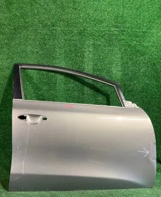 KIA Ceed Front door