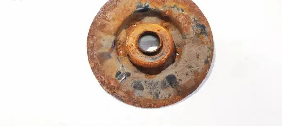 Nissan Murano Z50 Coil spring mount 