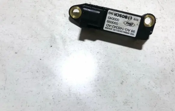 Ford Focus Airbag deployment crash/impact sensor 98ag14b342ad 090699000045