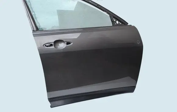 Alfa Romeo Tonale Front door 20260505HCR1116