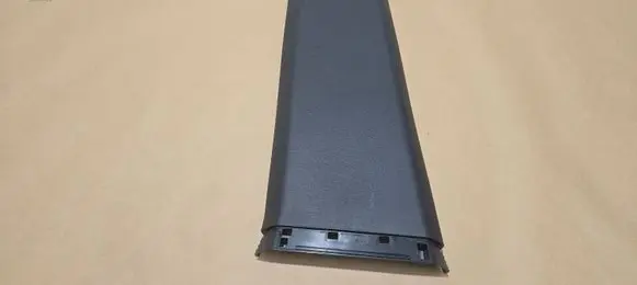 MG ZS (B) pillar trim (bottom) 10230157 ZS1X43109