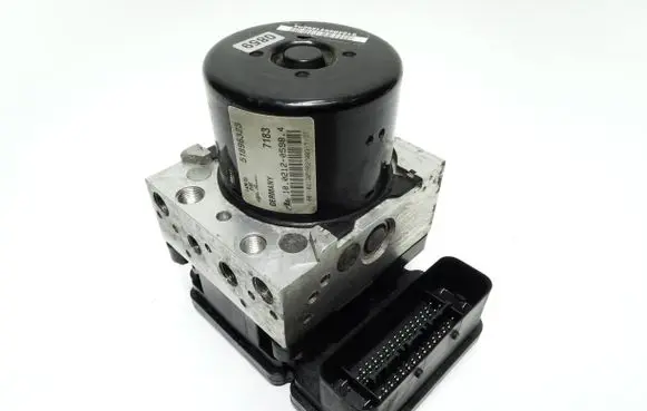 Alfa Romeo Giulietta ABS Pump 51896323 7183 10021205984