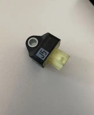 Toyota C-HR I Airbag deployment crash/impact sensor 89173F4010