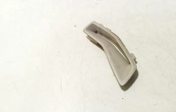 Volvo XC60 Seat belt trim 01287357