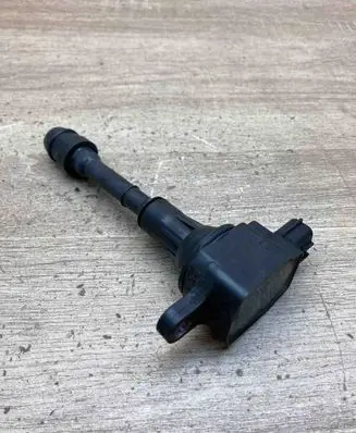Nissan Juke I F15 High voltage ignition coil 224488H315