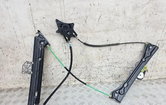 BMW 4 F32 F33 Front door electric window regulator 938585102 7281624 7352748