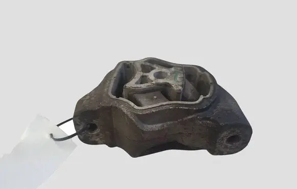 Volvo XC60 Engine mount bracket 8070M18