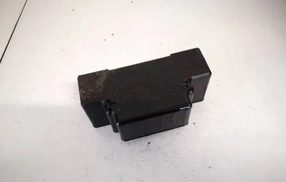 Opel Astra H Fuse box cover 13129783 743383-00
