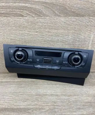 Audi A5 8T 8F Climate control unit 8T2820043S A2C53307437