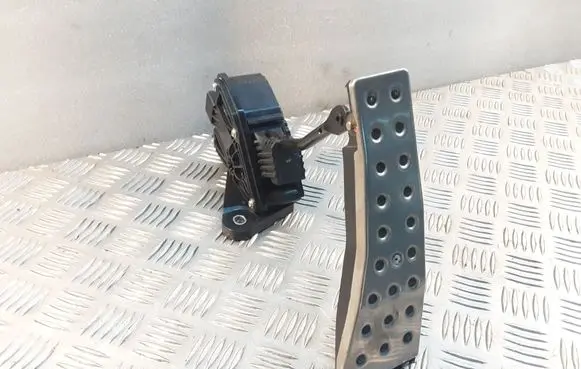 Honda Civic Accelerator throttle pedal