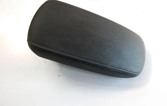 Opel Mokka B Armrest 
