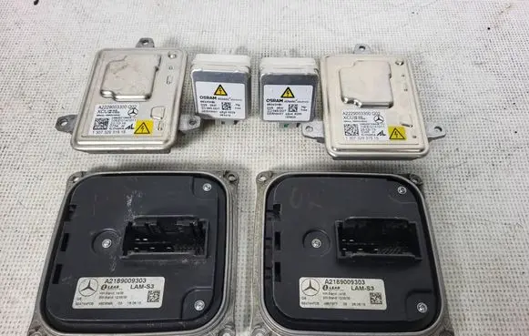 Mercedes-Benz GLA W156 X156 LED ballast control module A2189009303