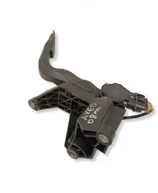 Chevrolet Aveo Accelerator throttle pedal 96808496 25RHD Y08K270425