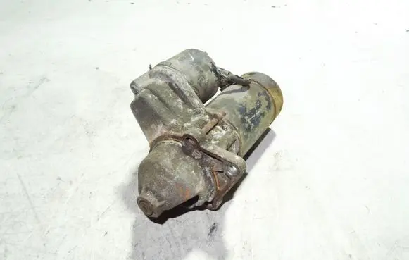 Opel Zafira A Starter motor