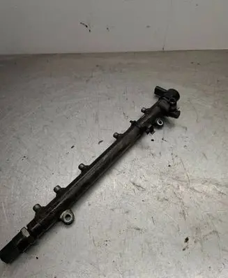 Fuel main line pipe