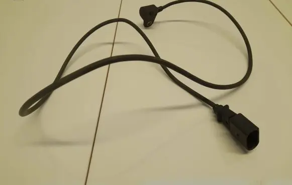Audi A4 S4 B7 8E 8H Crankshaft speed sensor 2402d3