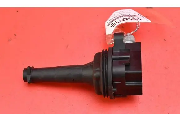 Volvo S40, V40 High voltage ignition coil 0221604010