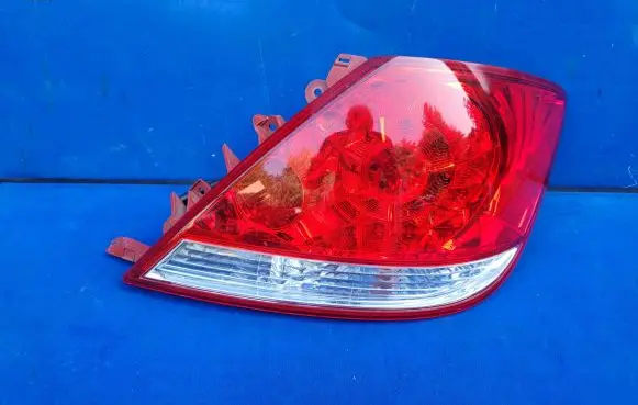 Honda Legend Rear/tail lights P4214