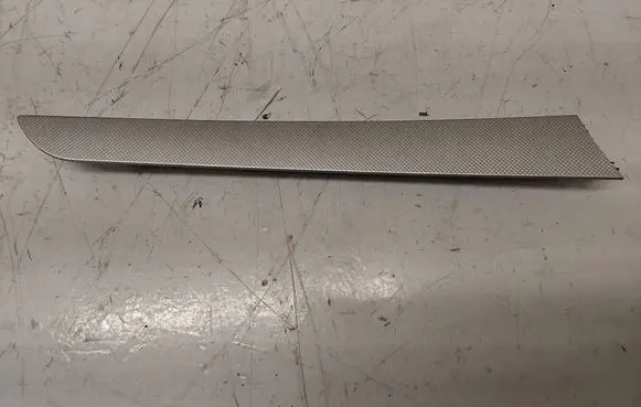 Audi A4 S4 B8 8K Front door trim bar 8K0867409