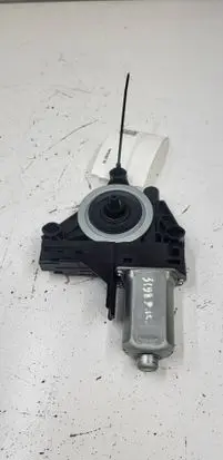 Volvo S60 Front door window regulator motor 966268103