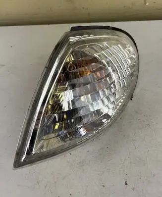 Front indicator light