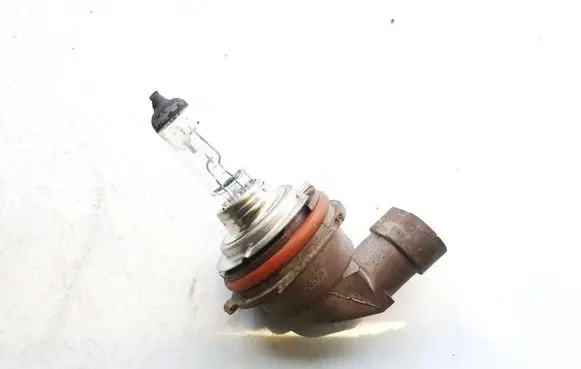KIA Carnival Rear tail light bulb 
