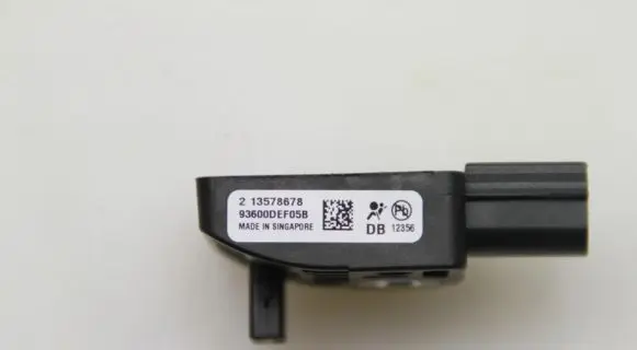 Opel Mokka Airbag deployment crash/impact sensor 213578678