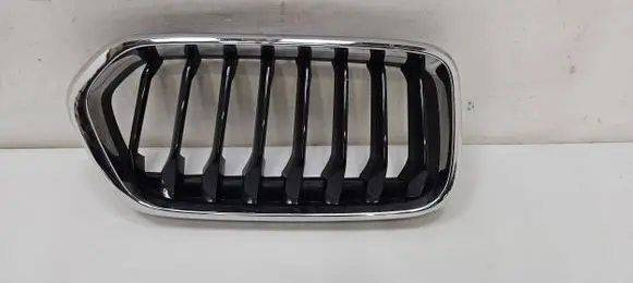 BMW X2 F39 Front grill 7424777