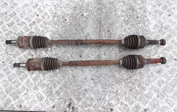 Rear driveshaft