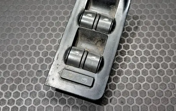 Audi A6 S6 C5 4B Electric window control switch 4B0959851B