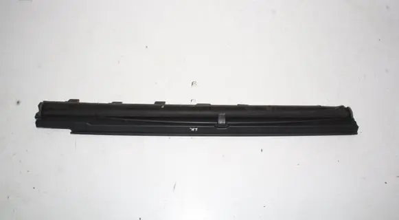 Toyota Prius+ (ZVW40) Rear door window curtain/sunshade 65907G490A