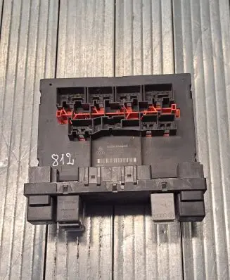 Volkswagen Touran I Comfort/convenience module 3C0937049AH 09803990 SZS7068Z