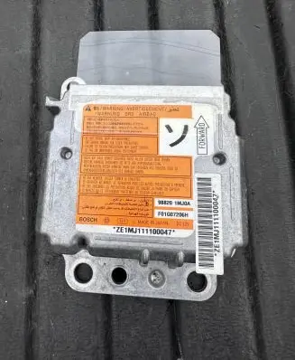Infiniti M30 Airbag control unit/module 988201MJ0A F01G07206H ZE1MJ11110047