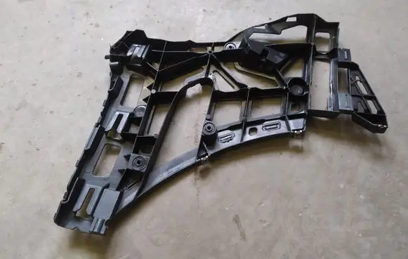 Porsche Cayenne (9PA) Front bumper mounting bracket 7L5807177C