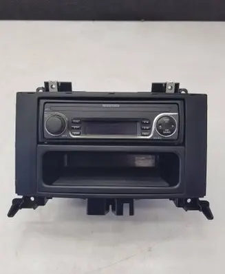 Volkswagen Crafter Radio/CD/DVD/GPS head unit A9066890531 A9066890047 VDTR06620501090