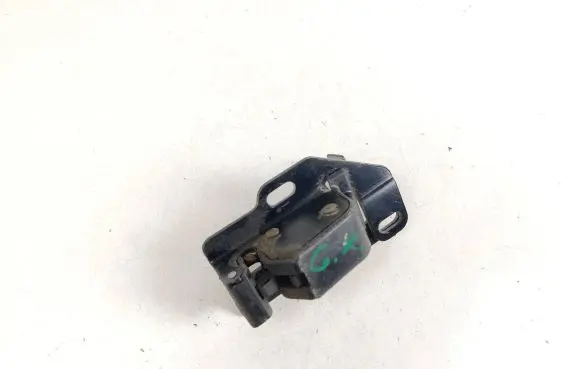 Loading door lock