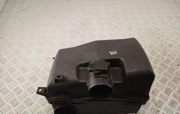 Mitsubishi Pajero Air filter box 1500A141