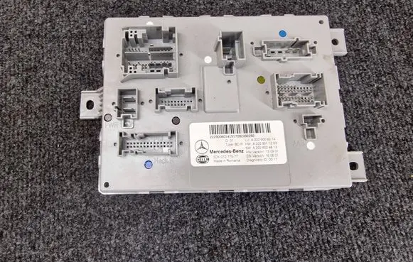 Mercedes-Benz GLC X253 C253 Central body control module A2229006014 A2229024813 A2229011203