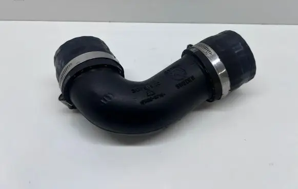 Volvo XC60 Intercooler hose/pipe 30751920