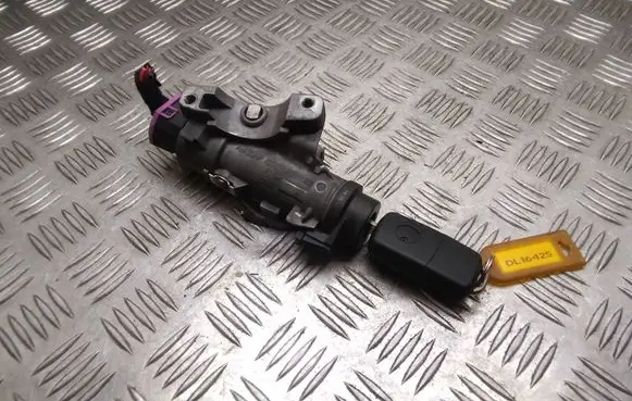 Volkswagen Transporter - Caravelle T5 Ignition lock 4B0905851