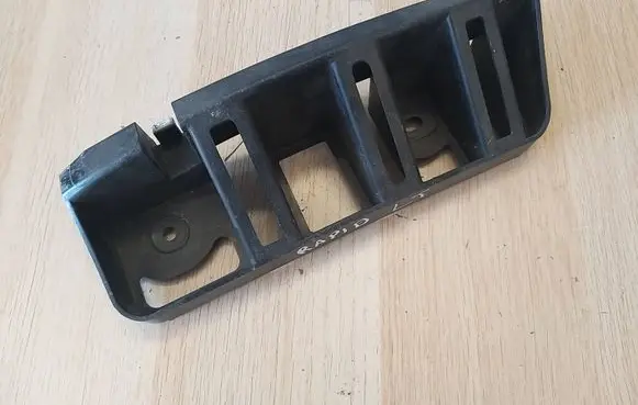 Skoda Rapid (NH) Rear bumper mounting bracket 5JH807393A