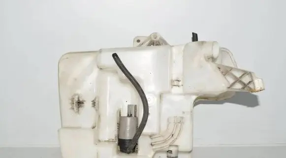 BMW 5 E60 E61 Windshield washer fluid reservoir/tank 7034967
