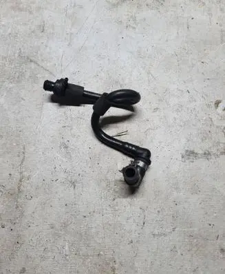 Audi A6 S6 C6 4F Vacuum line/pipe/hose 0611939B