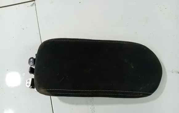Honda Civic IX Armrest 