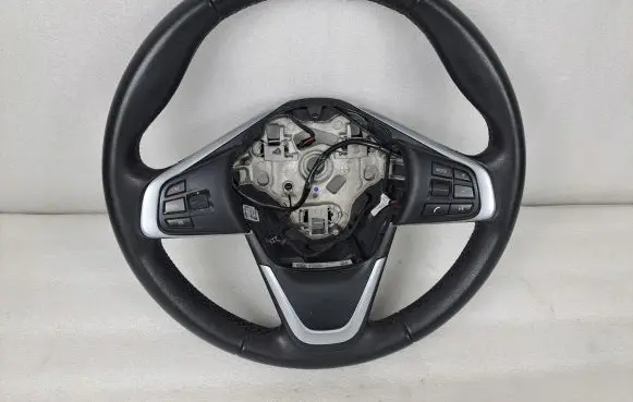 BMW 2 F45 Steering wheel 686028402