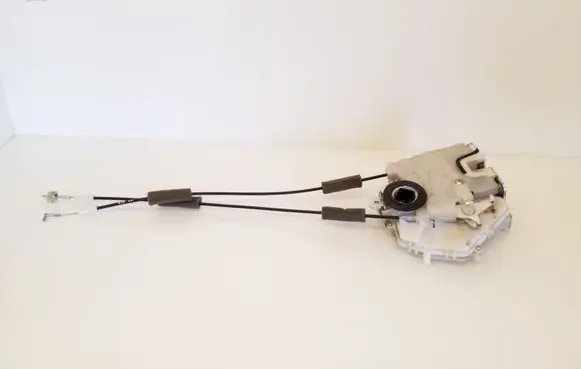 Honda FR-V Rear door lock