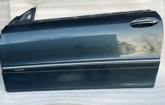 Mercedes-Benz CLK A209 C209 Front door A2097200105