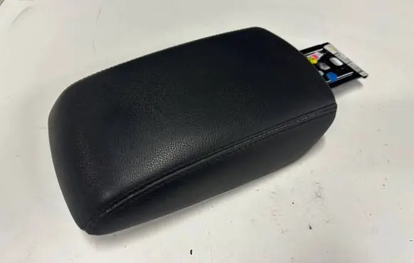 Ford Focus Armrest A1078400 8847357